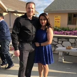 Meet your Posher, Iris